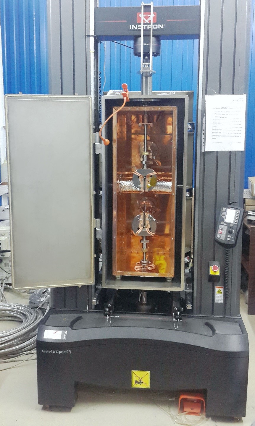 Криостат разрывной машины производства компании Криотрейд инжиниринг для ИСС Решетнева
