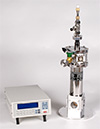 Заливной азотный оптический  криостат LN-120 с образцом в вакууме